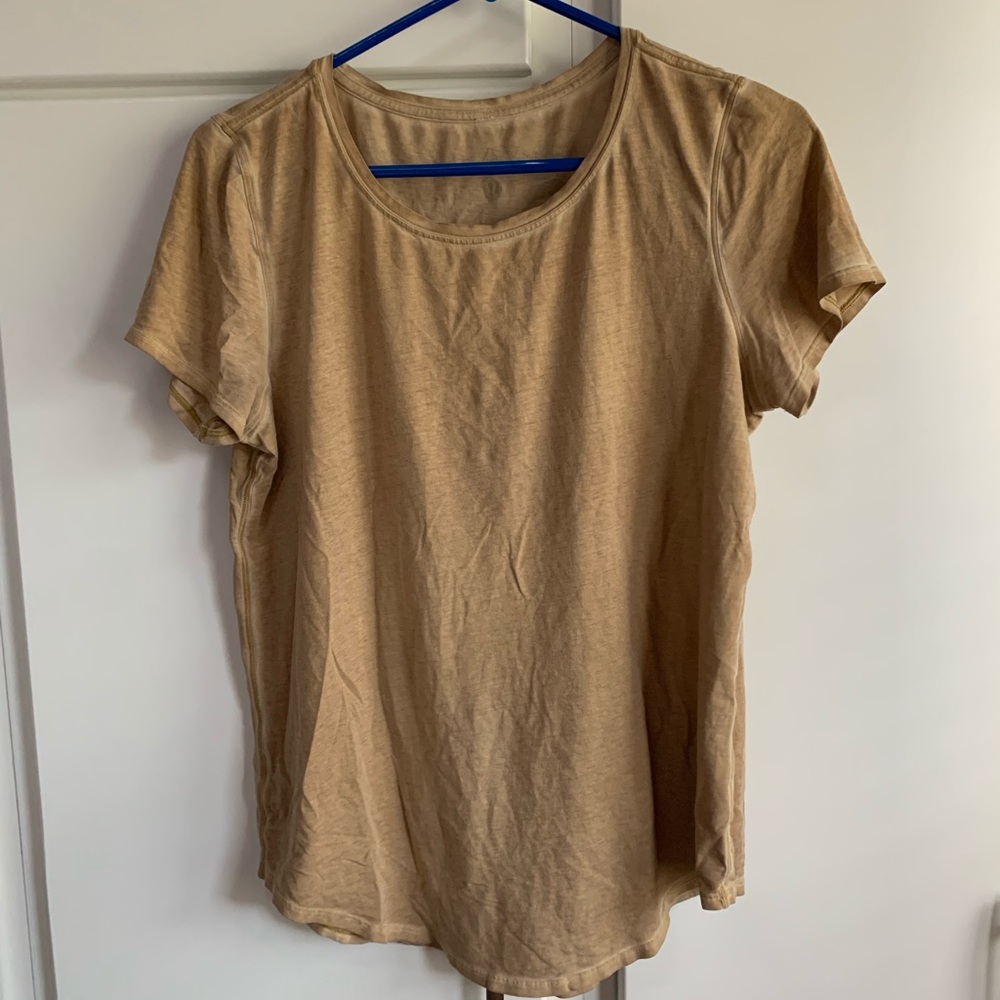 Lululemon TShirt